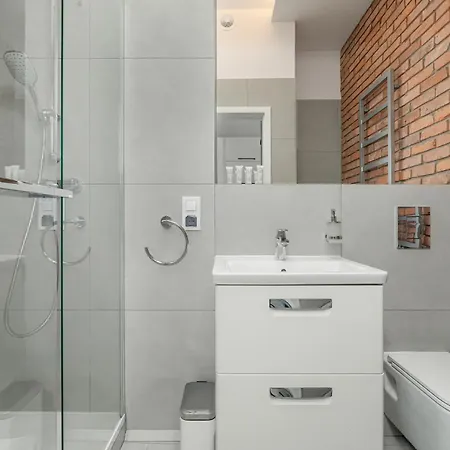 Kwiatowa Modern In The Center Of By Renters Apartment Poznan