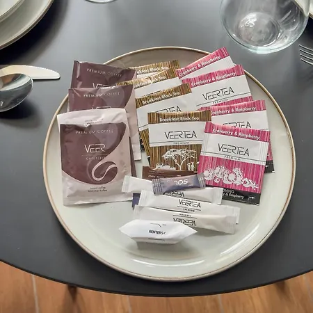 Kwiatowa Modern In The Center Of By Renters