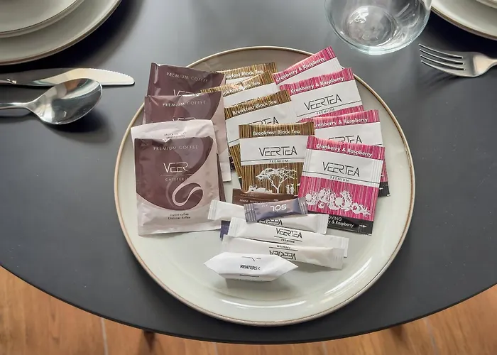 Kwiatowa Modern In The Center Of By Renters