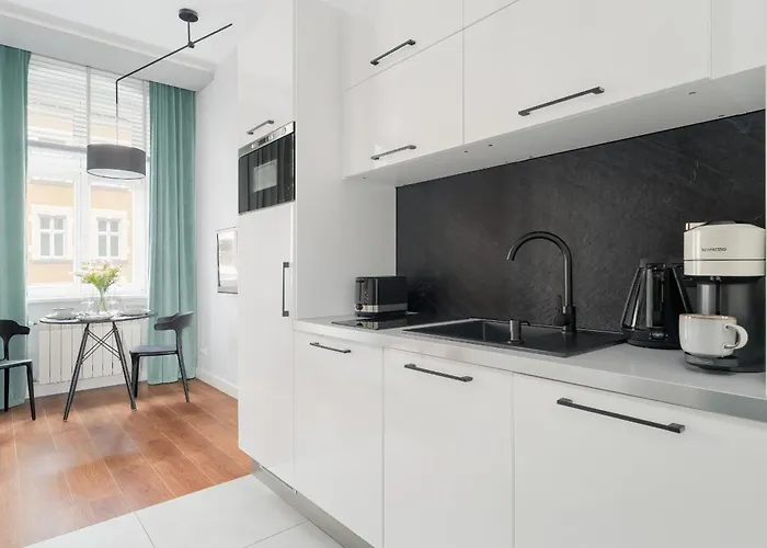 Kwiatowa Modern In The Center Of By Renters Appartement *