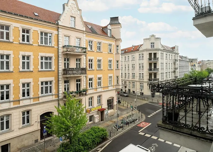 Appartement Kwiatowa Modern In The Center Of By Renters